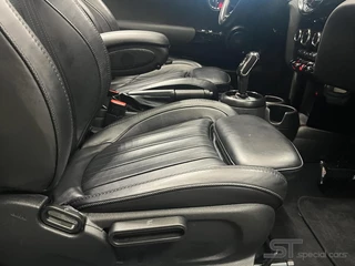 MINI Cooper S Cabrio Mini Cabrio 2.0 Cooper S Night Jack Edition|Dealer ond. - afbeelding nr 16