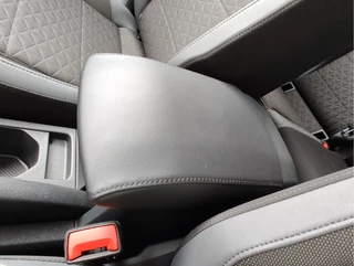Volkswagen T-Cross Adaptive Cruise | Stoelverwarming | LED | Camera - afbeelding nr 19