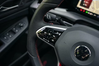 Volkswagen Golf Volkswagen Golf 2.0 TSI GTI Clubsport 45 Jahre Akra Pano DSG - afbeelding nr 25