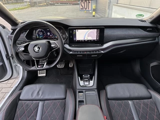 Škoda Octavia Škoda Octavia Combi 1.4 TSI RS iV 245pk FULL PANO ACC ECC CAMERA NAVI PDC - afbeelding nr 11