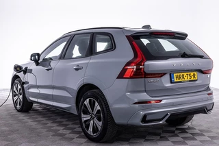 Volvo XC60 Volvo XC60 2.0 T6 398PK AWD Recharge Plus Dark | PANORAMADAK | Vapour Grey | PHEV - afbeelding nr 2