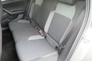 Volkswagen Polo Volkswagen Polo 1.0 TSI 116pk Highline Business 2xR-Line , Beats audio , PDC, Navi, Carplay, LMV, Cruisecontrol. dealer onderhouden. - afbeelding nr 21