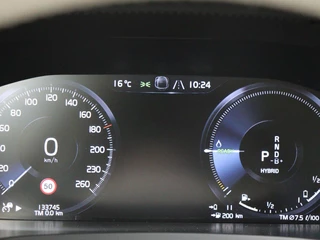 Volvo V90 Volvo V90 2.0 T6 AWD Recharge Business Pro | Trekhaak |  Leder | Stoel & stuurverwarming | Harman/Kardon | Adaptive cruise | Camera | Carplay | Keyless | Navigatie - afbeelding nr 34
