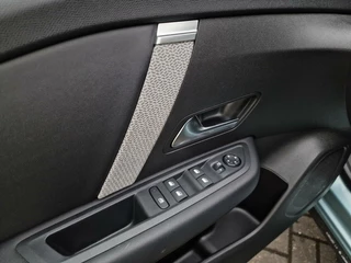 Citroën C4 Citroen C4 1.2 Puretech Plus|Automaat|Clima|Carplay|Camera|Leer-stof| - afbeelding nr 16