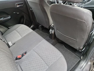 Suzuki Baleno Suzuki Baleno 1.2 Exclusive 5-drs Airco NL-auto trekhaak Stoelverw. - afbeelding nr 15