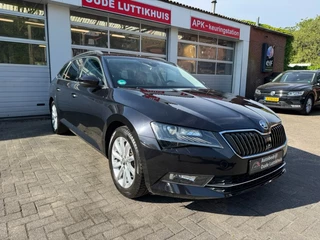 Škoda Superb - afbeelding nr 6