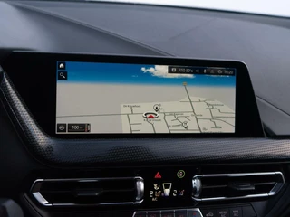 BMW 1 Serie BMW 1-serie 118i Automaat 140pk Executive Sport Edition | Carplay | Sportstoelen | Full LED - afbeelding nr 9