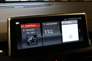 BMW 2 Serie BMW 2 Serie Gran Tourer 218i Luxury Line | 7-Zitter | HUD | Lederen bekleding | Stoel- en stuurverwarming | Navigatie | Camera | Adaptieve LED-koplamp | Sportstoelen | Alarm Klasse 3 | Elek. achterklep | DAB | Dealer onderhouden | NAP Logisch - afbeelding nr 10