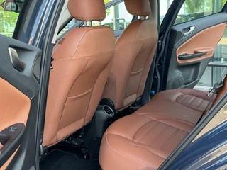 Alfa Romeo Giulietta Alfa Romeo Giulietta 1.4 Turbo MultiAir Super Automaat 2016 - afbeelding nr 30