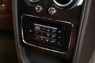 Bentley Flying Spur Bentley Flying Spur 4.0 V8|Massage V+A|ACC|Multimedia achter - afbeelding nr 27
