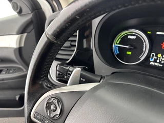 Mitsubishi Outlander Aut. *NAVI-FULLMAP | LEATHER-FABRIC | COMFORT-SEATS | CAMERA | ECC | KEYLESS | SHIFT-PADDLES | TOWBAR | 16