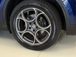Alfa Romeo Stelvio Alfa Romeo Stelvio 2.0 T 281PK AWD automaat Special Ed. Q4 / LED / 2018 - afbeelding nr 17