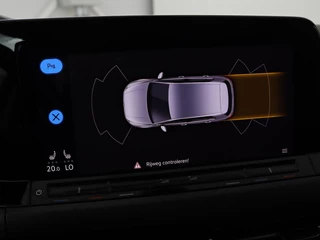 Volkswagen Golf Volkswagen Golf 1.4 TSI e-Hybrid Style | Stoel & stuurverwarming |  Massage | Adaptive cruise | Carplay | Memory | Navigatie | Sfeerverlichting - afbeelding nr 16