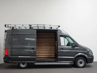 Volkswagen Crafter Volkswagen Crafter 30 2.0 TDI L3H3 Highline Trekhaak Apple Carplay Navigatie Cruise Control Camera MF Stuurwiel imperiaal + Trap - afbeelding nr 9