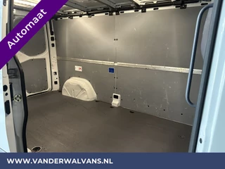 Mercedes-Benz Sprinter Mercedes-Benz Sprinter 311 CDI 9G-Tronic Automaat L2H1 Euro6 Airco | Camera | Cruisecontrol | Apple carplay Android auto, stoelverwarming, bijrijdersbank, trekhaak - afbeelding nr 11