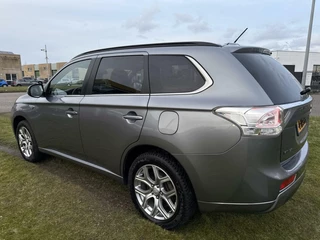 Mitsubishi Outlander Mitsubishi Outlander 2.0 PHEV Instyle - NAVI/LEER/DAKJE/NAP - afbeelding nr 18