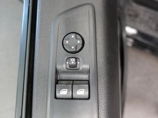 Opel Vivaro Opel Vivaro 2.0 BlueHDi 145PK Automaat Airco Cruise Navigatie Sidebars Trekhaak - afbeelding nr 10