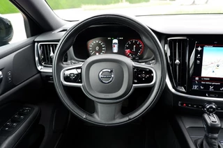Volvo V60 Volvo V60 2.0 T5 Momentum Scan Line Rijklaar 12MND BOVAG Garantie - afbeelding nr 17
