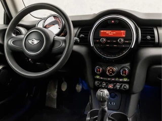 MINI Cooper (STOELVERWARMING, CLIMATE, PARKEERSENSOREN, SPORTSTOELEN, LM VELGEN, ELEK RAMEN, NIEUWE APK, NIEUWSTAAT) - afbeelding nr 7