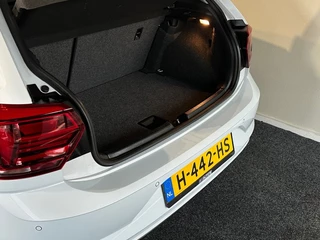 Volkswagen Polo Volkswagen Polo 1.0 TSI HIGHL.BNSR RIJKLAAR l PDC l AIRCO l LMV l ACC - afbeelding nr 43