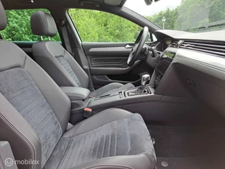 Volkswagen Passat Volkswagen Passat Variant 1.4 TSI PHEV GTE|Pano|Trekhaak|Leder - afbeelding nr 17