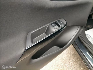Opel Corsa Opel Corsa 1.4 airco 5 deuren apk - afbeelding nr 8