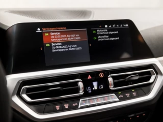 BMW 3 Serie BMW 3 Serie 320i M Sport 184Pk Automaat (APPLE CARPLAY, M PAKKET, GROOT NAVI, SFEERVERLICHTING, LEDER/ACANTARA, SPORTSTOELEN, GETINT GLAS, PARKEERSENSOREN, NIEUWE APK, NIEUWSTAAT) - afbeelding nr 28