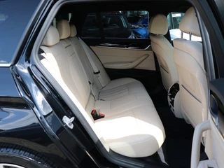 BMW 5 Serie BMW 5 Serie Touring 530e High Executive I Leder I Keyless I Dodehoekdetectie - afbeelding nr 9