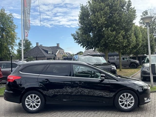 Ford Focus Ford Focus Wagon 1.5 TDCI Titanium Automaat Zwart 2017 - afbeelding nr 4