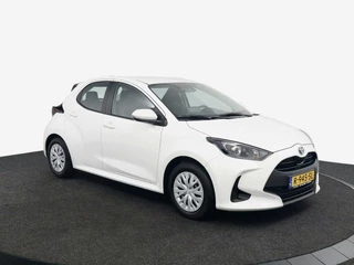 Toyota Yaris Toyota Yaris 1.5 Hybrid Comfort wit - afbeelding nr 2