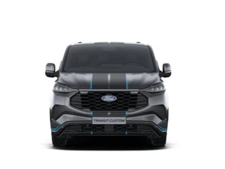 Ford Transit Custom Ford Transit Custom 320 2.5 PHEV L2H1 Sport DC 233pk | | Dubbele Cabine | Dubbele zijschuifdeur | Inklapbare trekhaak | 19 inch lichtmetalen Sport velgen (mat zwart) | Verwarmbaar stuurwiel | Navigatie systeem - afbeelding nr 2