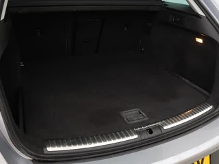 SEAT Leon SEAT Leon 1.5 TSI FR Business Intens | Stoelverwarming |  Trekhaak | Adaptive cruise | Carplay | Virtual Cockpit | Full LED | Sfeerverlichting | Navigatie - afbeelding nr 11