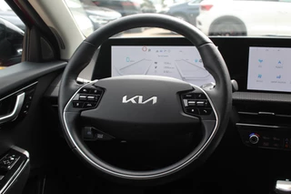 Kia EV6 Kia EV6 Plus AWD 77.4 kWh / SoH 100% / Trekhaak / Camera / Keyless / ACC / Leder / Navigatie / 19'' / Stoelventilatie / Dodehoek / DAB / Warmtepomp / Premium audio - afbeelding nr 18