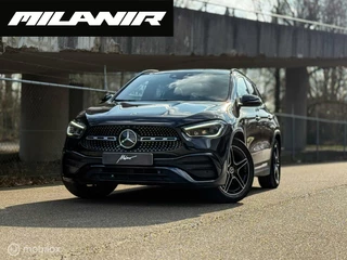 Mercedes-Benz GLA Mercedes GLA-klasse GLA200 AMG Line | Pano | Memory | Carbon - afbeelding nr 1