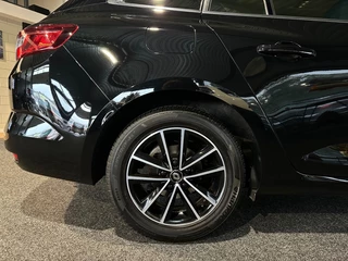Renault Mégane Renault Mégane 1.5 DCI BOSE RIJKLAAR l CLIMA l NAVI l LMV l - afbeelding nr 47
