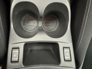 Nissan QASHQAI Nissan Qashqai 1.3 DIG-T Premium Edition Automaat-Trekhaak-Navigatie-Carplay-Cr.contr-Clima-360Camera-Lm.18