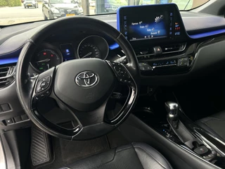 Toyota C-HR Toyota C-HR 1.8 Hybrid Bi-Tone - afbeelding nr 2