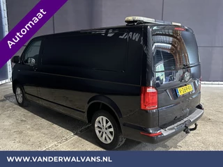 Volkswagen Transporter Volkswagen Transporter 2.0 TDI 150pk Automaat L2H1 Inrichting Euro6 Airco | Navigatie | LM Velgen | 2500kg Trekhaak Verwarmde voorruit, Cruisecontrol - afbeelding nr 2