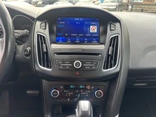 Ford Focus Ford Focus Wagon 1.5 TDCI Titanium Automaat Zwart 2017 - afbeelding nr 19