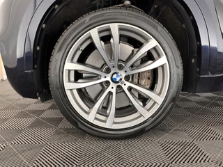 BMW X6 BMW X6 xDrive50i High-Executive M-Sportpack Aut. *PANO | HEAD-UP | TWO-COLOUR-LUXURYLEATHER | FULL-LED | MEMORY-PACK | HARMAN/KARDON-SOUNDSYSTEM |  | BLIND-SPOT | KEYLESS | CAMERA | COMFORT-SEATS | SOFT-CLOSE | 20''ALU* - afbeelding nr 31