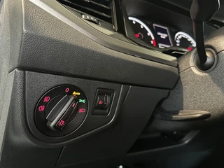 Volkswagen Polo Volkswagen Polo 1.0 TSI COMFORTLINE RIJKLAAR l NAP l LMV l AIRCO l ACC l - afbeelding nr 30