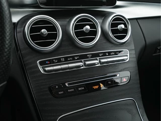 Mercedes-Benz C-Klasse Mercedes-Benz C-Klasse 350 e Lease Edition Plus Avantgarde--Pack *FULL-LEATHER | FULL-LED | DISTRONIC | BLINDSPOT | AIRMATIC | NAVI-FULLMAP | CAMERA | HEATED-SEATS | SPORT-SEATS | ECC | LANE-ASSIST | SHIFT-PADDLES | PDC | KEYLESS  | 17''ALU * - afbeelding nr 13