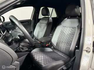 Volkswagen T-Roc Volkswagen T-Roc 1.5 TSI R-LINE DSG | CARPLAY | AD. CRUISE - afbeelding nr 4