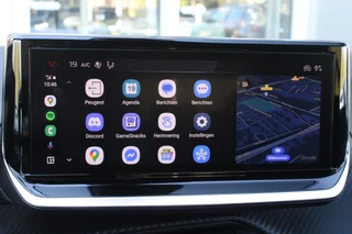 Peugeot 2008 Peugeot 2008 1.2 130PK AUTOMAAT GT PACK | ELEKTRISCH BEDIENBARE BESTUURDERSSTOEL | NAVIGATIE | FULL LED KOPLAMPEN | DRAADLOZE APPLE CARPLAY/ANDROID AUTO | ADAPTIVE CRUISE CONTROL | CAMERA VOOR + ACHTER | CLIMATE CONTROL | LICHTMETALEN VELGEN 17