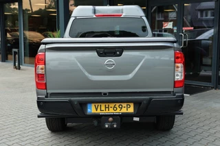 Nissan Navara Nissan Navara 2.3 DCI DUBBEL CABINE N-GUARD A/T 5 SITZ 4WD VAN - afbeelding nr 5
