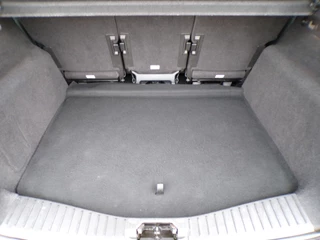 Ford C-MAX Ford C-MAX 1.0 Trend, Navigatie / Climate control / Cruise control / Parkeersensoren / 17' LMV - afbeelding nr 18