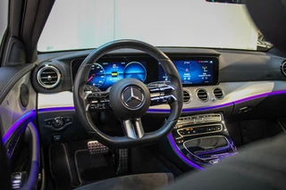 Mercedes-Benz E-Klasse Mercedes E-klasse Estate 300e Business Solution AMG | PANO | - afbeelding nr 21