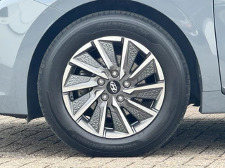 Hyundai IONIQ Hyundai IONIQ Premium EV 38 kWh Adaptive cruise control Climate control Stoel- en stuurverwarming Achterbankverwarming Snelladen - afbeelding nr 17