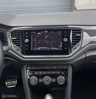 Volkswagen T-Roc Volkswagen T-Roc 1.5 TSI DSG Sport 150PK/PANO/VIRTU - afbeelding nr 40