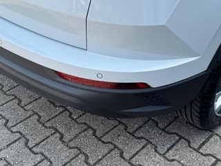 Škoda Karoq Škoda Karoq 1.5 TSI Business Edition - panorama - camera - adaptive cruise - afbeelding nr 10